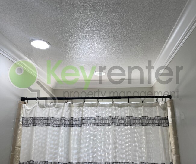 Building Photo - 2692 Bradford Way