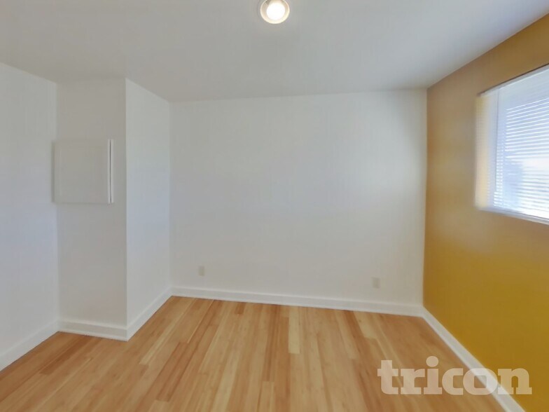 Building Photo - 2990 Pickering Pl NE