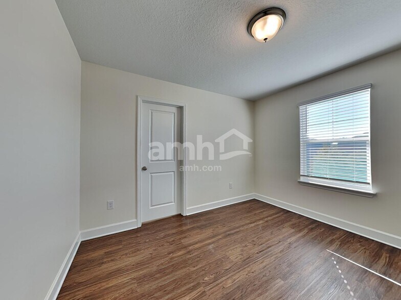 Building Photo - 11208 Delicate Rose Ct