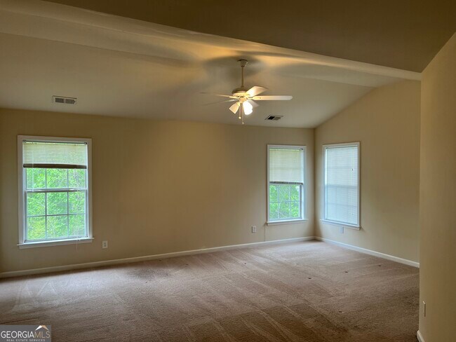 Building Photo - 509 Merrill Ln