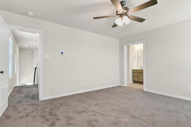 Building Photo - 3737 Malibu Dr