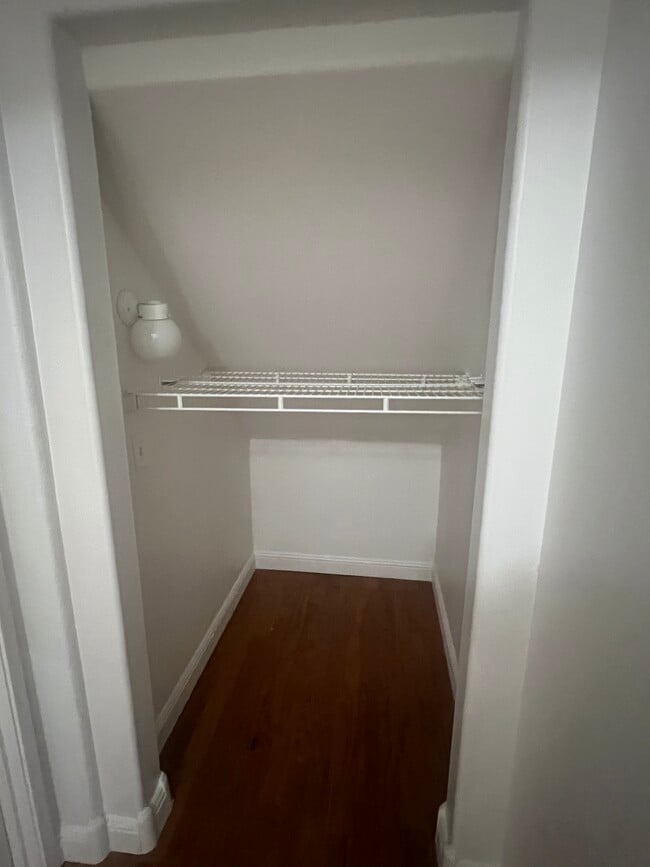 Building Photo - 8555 W Russell Rd