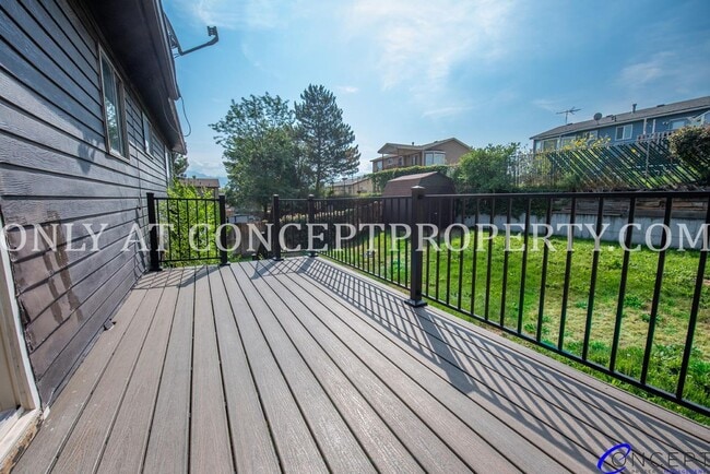 Building Photo - Newly Remodeled 5-Bedroom Home | 2-Car Gar...