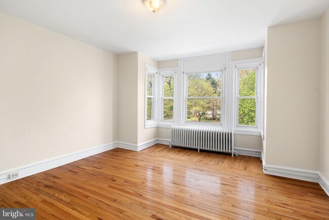 Building Photo - 123 S 63rd St