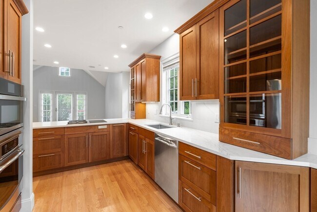 Building Photo - 60 Graystone Circle