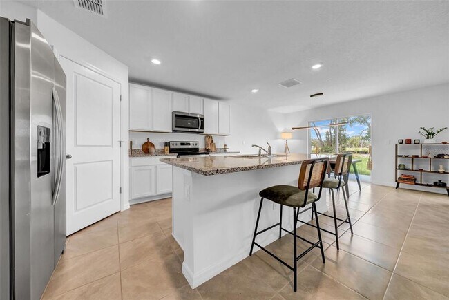 Building Photo - 13295 Mylion Wy