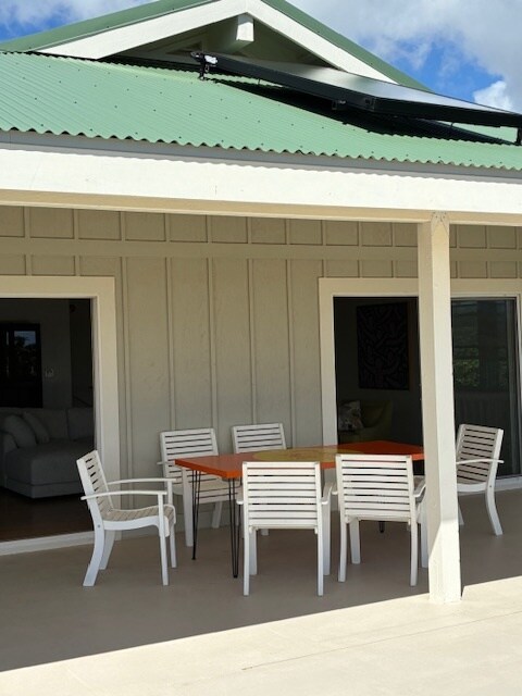 Building Photo - 2623 Halalu St