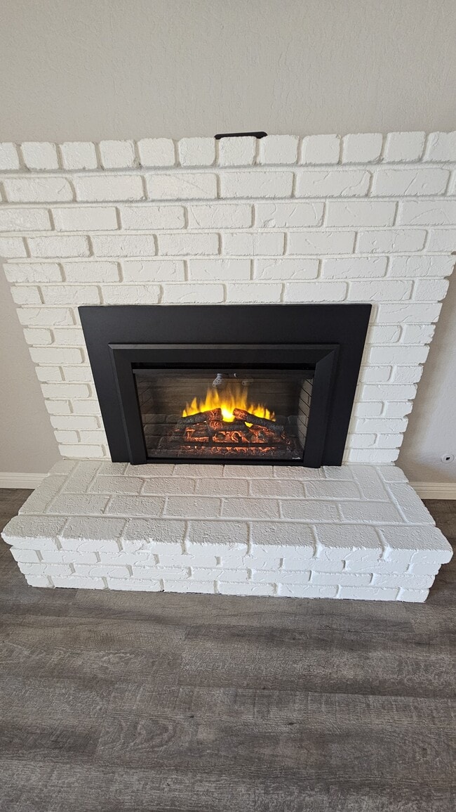 Building Photo - 1966 Modoc Dr