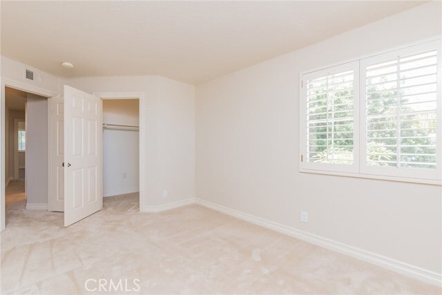 Building Photo - 25086 Whitespring