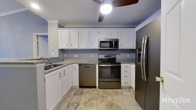 Building Photo - 4113 Breezewood Dr