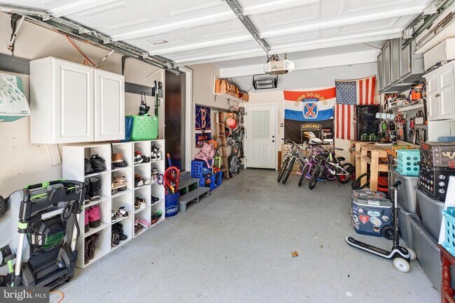 Building Photo - 12077 Willowood Dr