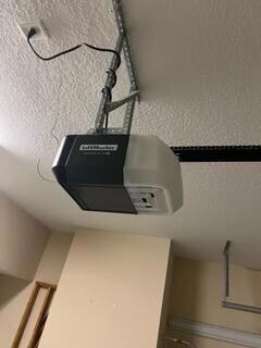 Building Photo - 9142 Dupont Pl