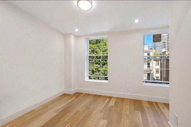 Building Photo - 393 Atlantic Ave