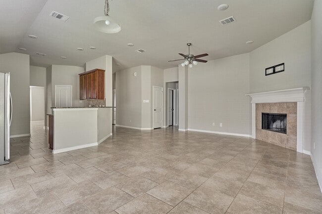 Building Photo - 3303 Woodchuck Rd