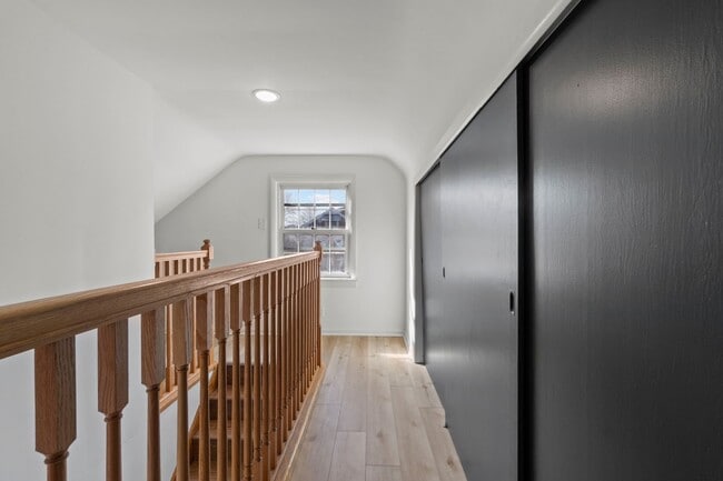 Building Photo - READY for Move-In! Fully RENOVATED 3 bedroom in WEST MIFFLIN! COME CHECK IT OUT!