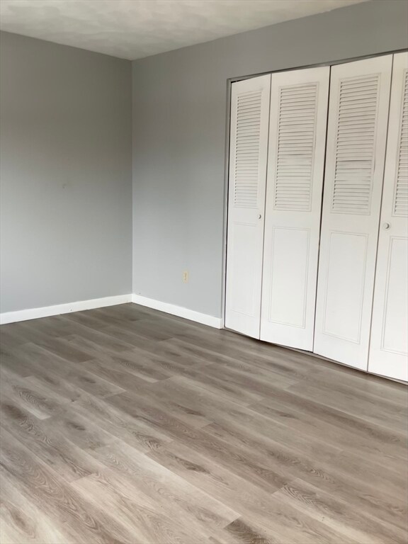 Building Photo - 924 Main St