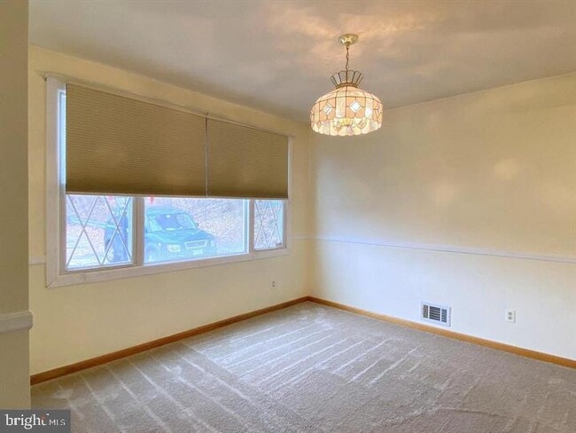 Building Photo - 3300 Upton Rd