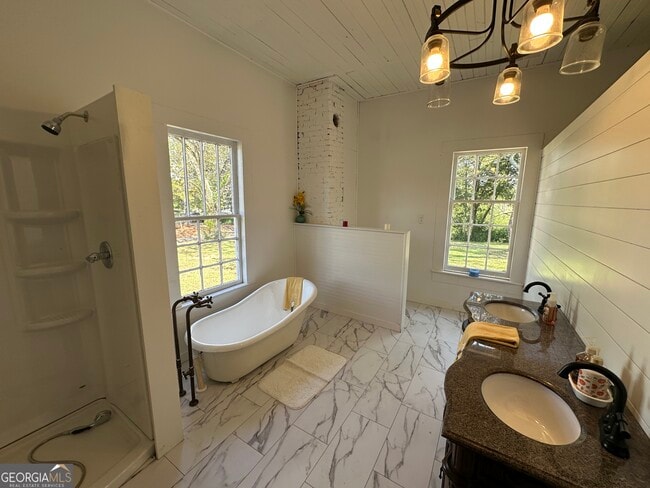 Building Photo - 1318 Lincolnton Hwy