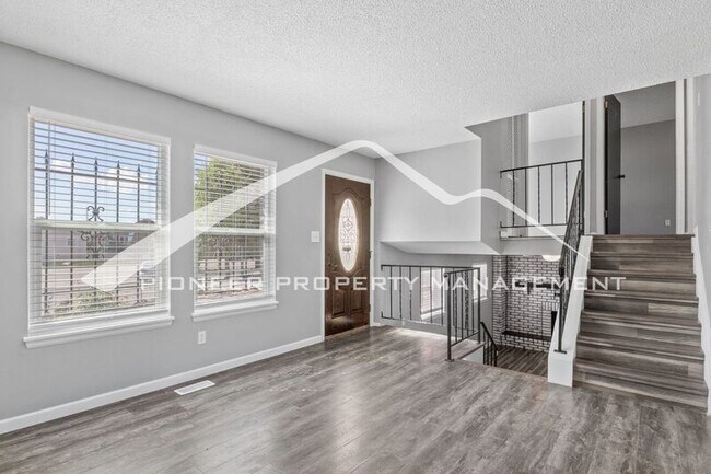 Building Photo - 2399 Jet Wing Dr