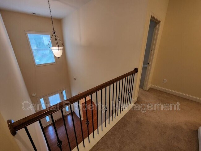 Building Photo - 265 Meadow Blossom Way