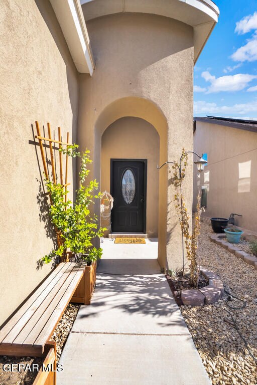 Building Photo - 12581 Blue Heron Dr
