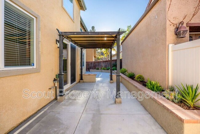 Building Photo - 27411 Lock Haven Ct