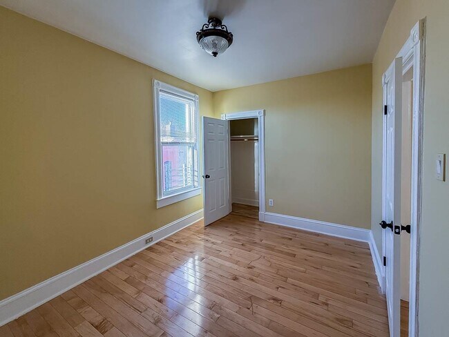 Building Photo - 90 Carlton Ave