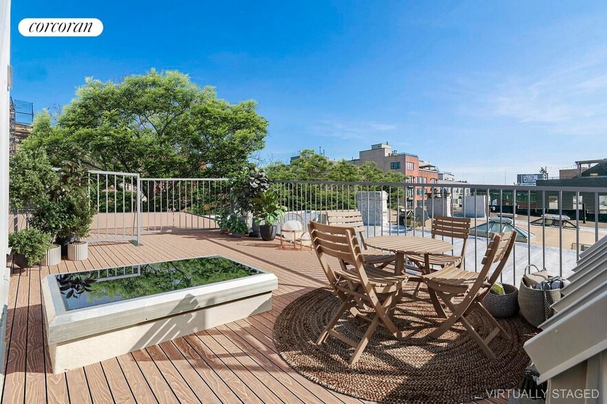 Building Photo - 536 Court St