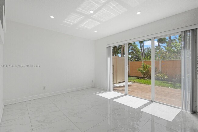 Building Photo - 2350 SW 86th Way