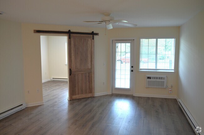 Building Photo - 50 Myano Ln