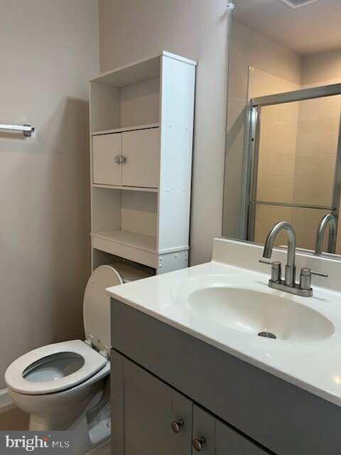 Building Photo - 54 National St