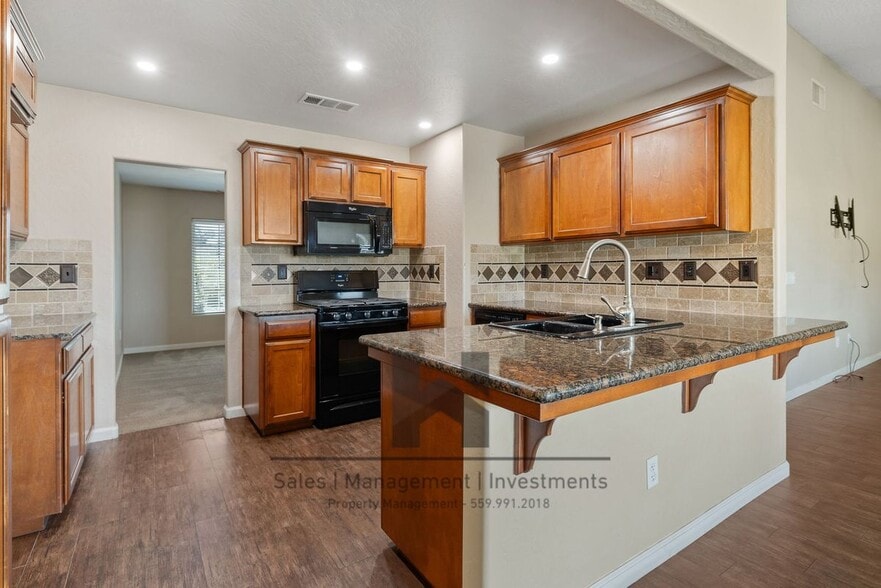 Building Photo - 2756 Sauvignon St