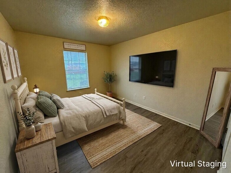 Building Photo - 2609 Vernice Loop