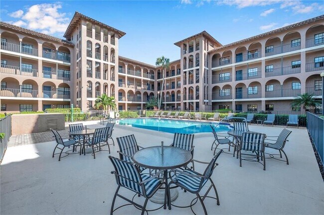 Building Photo - 6150 Gulfport Blvd S