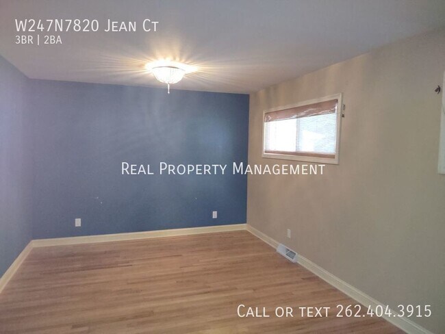 Building Photo - W247N7820 Jean Ct