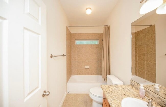 Building Photo - 7103 Windwater Lagoon Dr