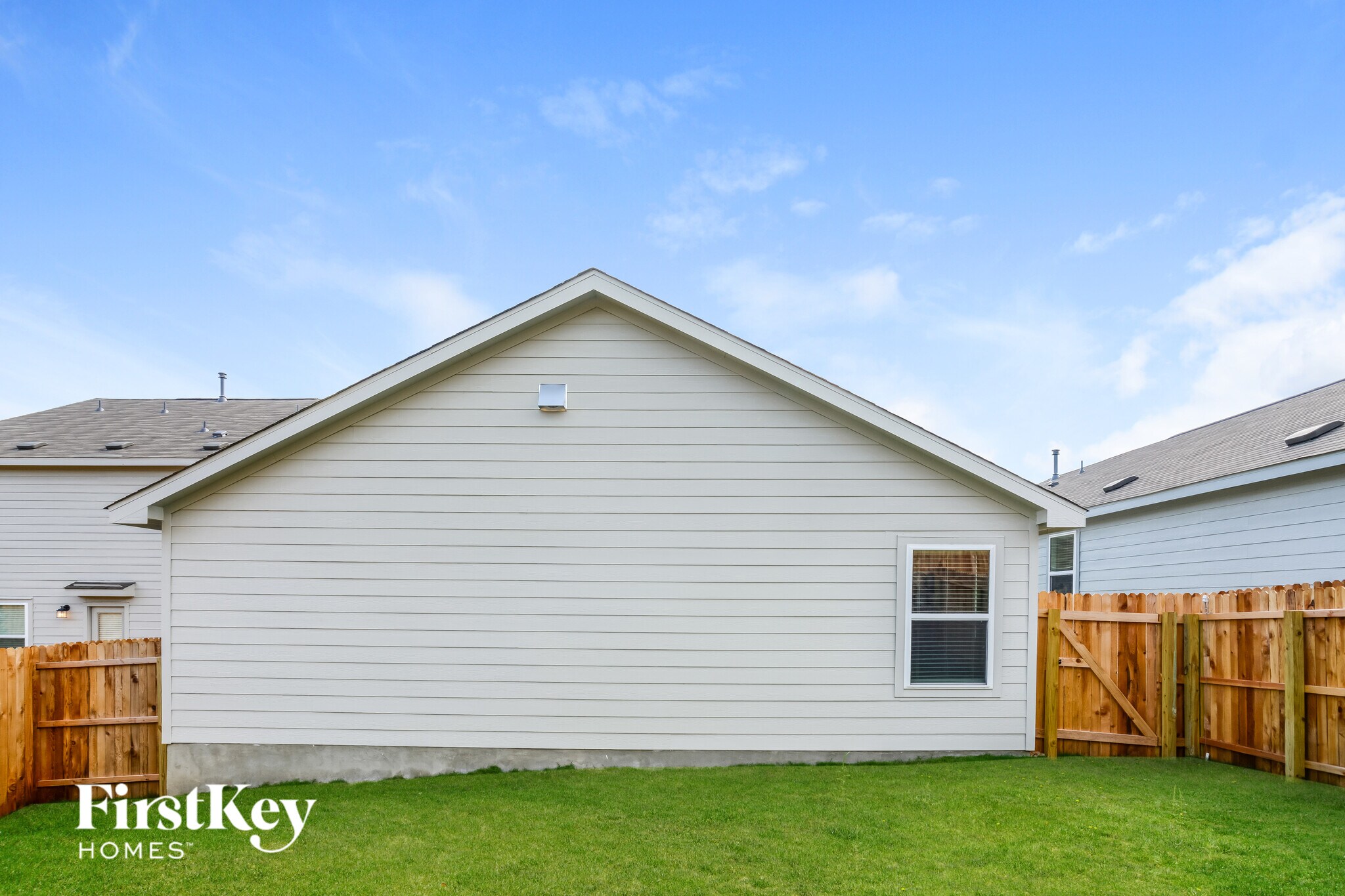 Building Photo - 6445 Cotton Ridge