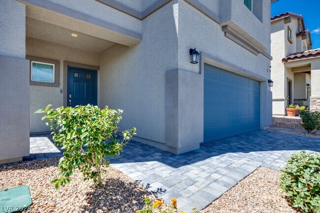Building Photo - 10963 Preston Trails Ave