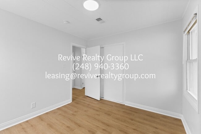 Building Photo - 25630 Tecla Ave