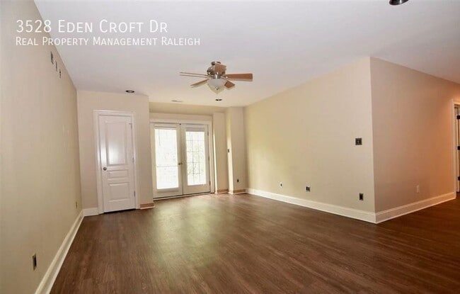 Building Photo - 3528 Eden Croft Dr