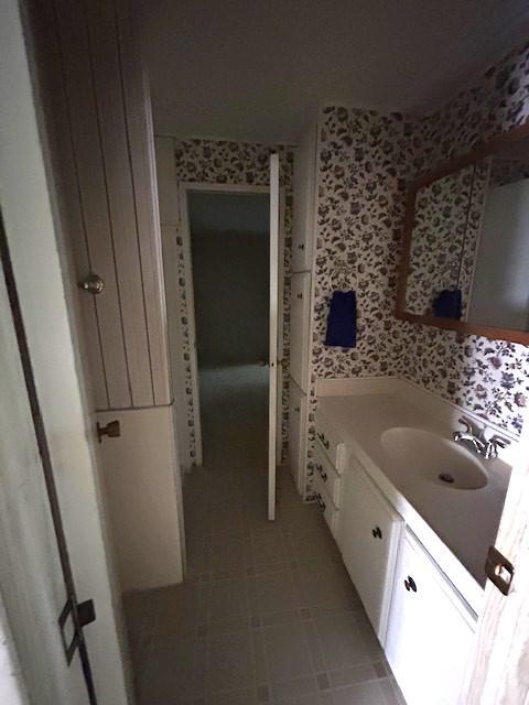 Building Photo - 1006 San Nicolas St