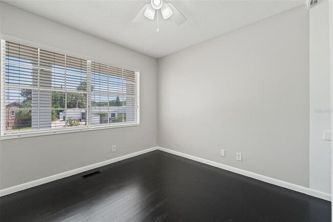 Building Photo - 47 Kathy Dr