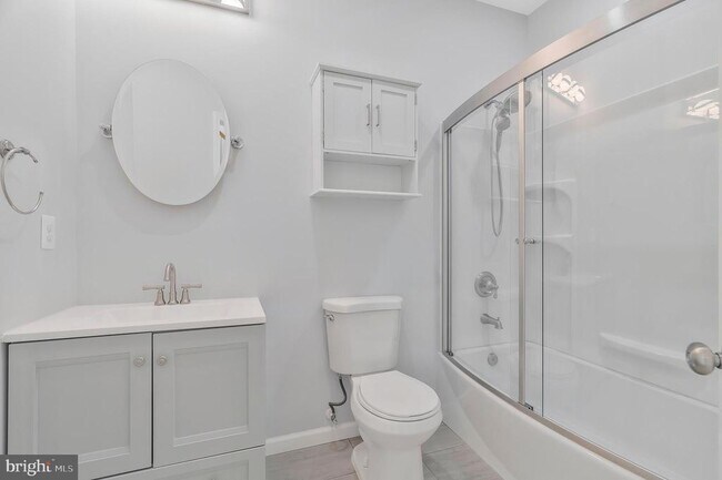 Building Photo - 42502 Dogwood Glen Square