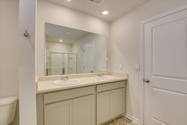 Building Photo - 846 Quaint Parish Cir