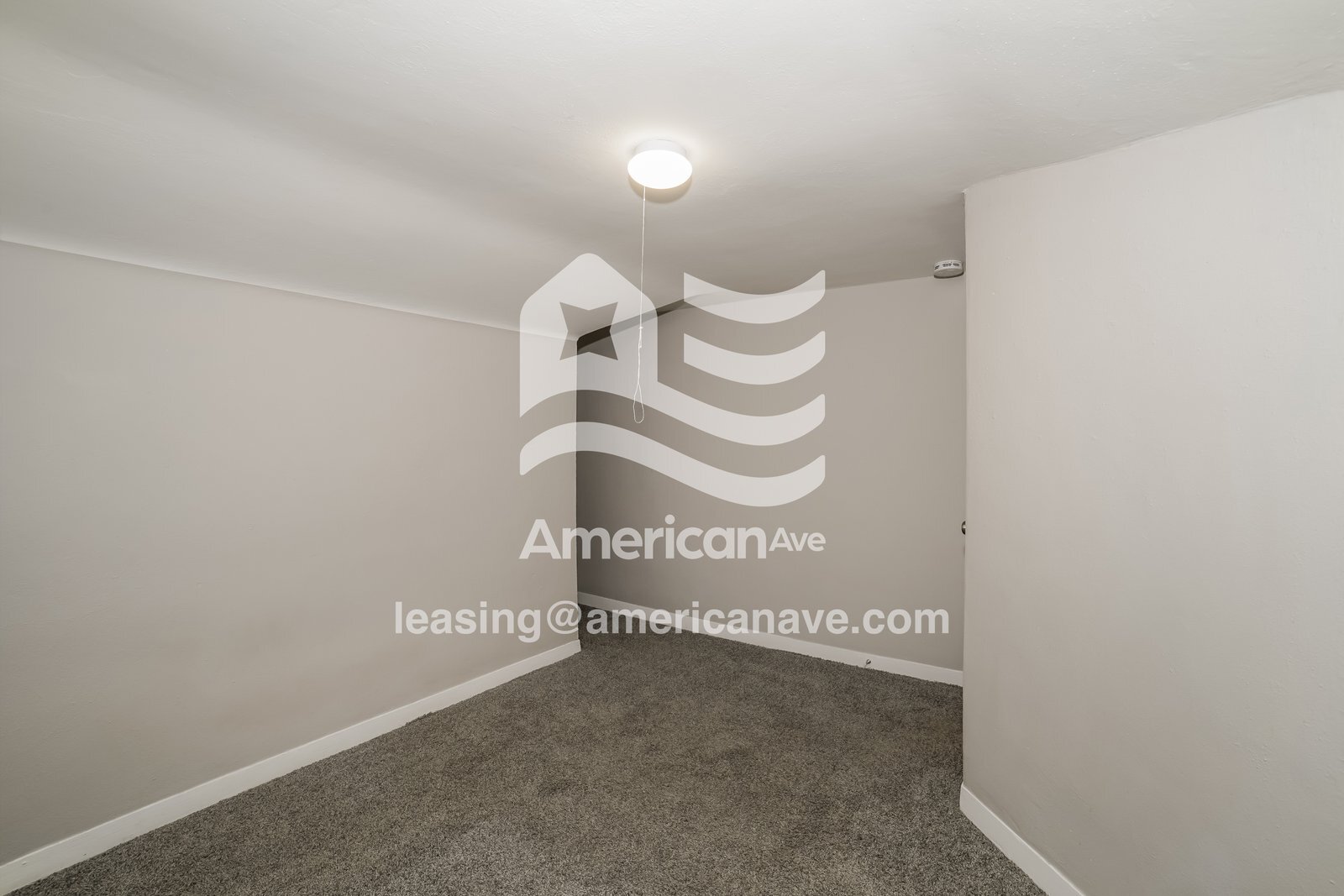 Building Photo - 500 Scenic Park Dr