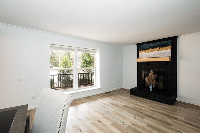 Building Photo - Four bedroom Corner Lot!