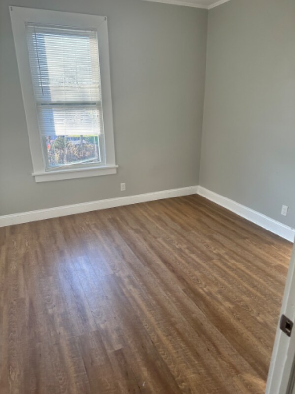 Building Photo - 142 Geddes Terrace