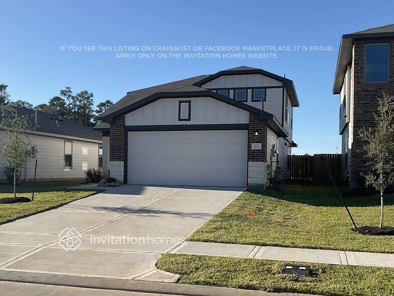 Building Photo - 10715 Sunlit St