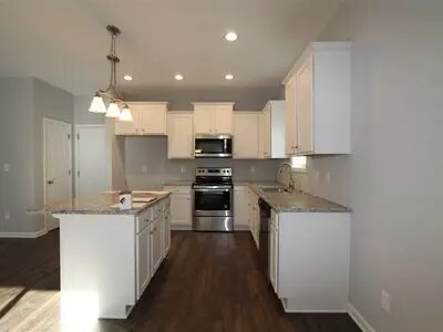 Building Photo - 117 N Kramer Path
