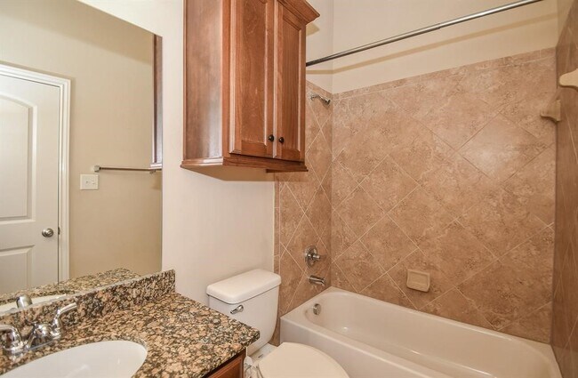 Building Photo - 11518 Elizabeth Brook Dr